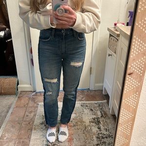 Abercrombie high rise mom jean